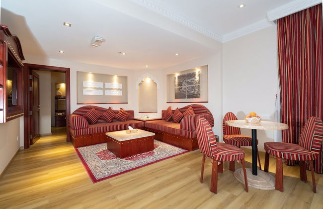 Al Liwan Suites Rawdat Al Khail - Foto 25