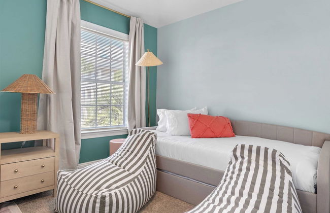 Steps to Beach! Arcade Game Room, Pool + Hot Tub Calico Scallop by Avantstay - Foto 50