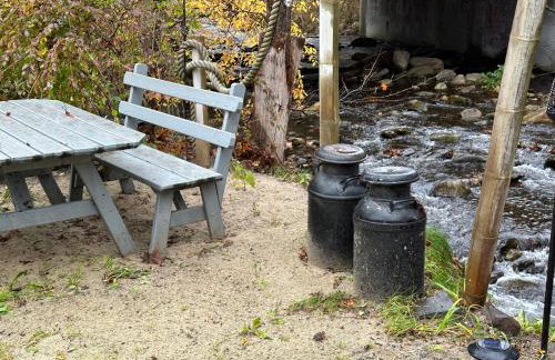 Escape to a Streamside Cabin in the Lower Catskills - Foto 25