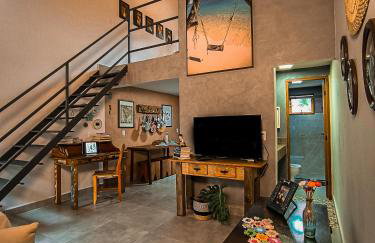 Loft do Fotógrafo 4 - Poucos passos do Rio das Almas - Photo 17
