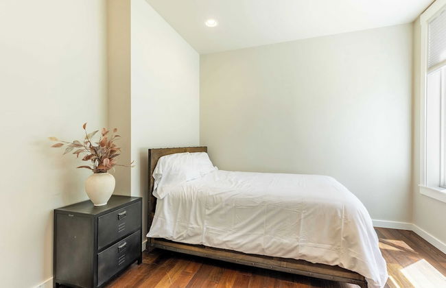 Langley by the Sea by Avantstay Panoramic Vistas - Photo 25