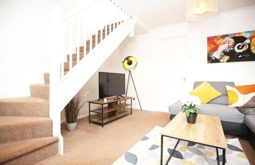 Palmers Place By N And N Stays Worker Friendly Accommodation in Bradley Stoke with private parking and fast WIFI, Long Stays Welcome - Foto 13