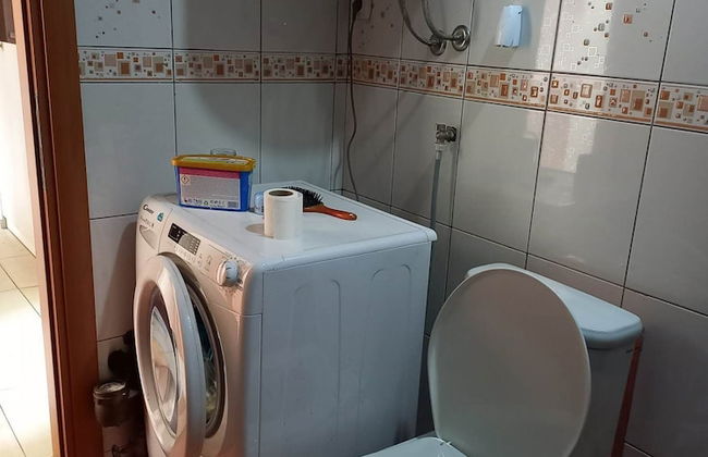 Stunning Color 1-bed Apartment in Skopje - Photo 15