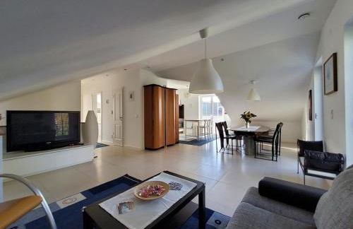 Schöne Wohnung Landsberg am Lech - Foto 2