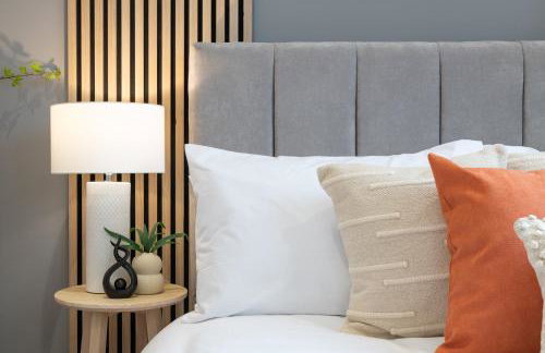 Spacious Modern 2BR - Parking - Workspace Area, Ideal for Contractors & Long Stays - NordStay - Foto 27