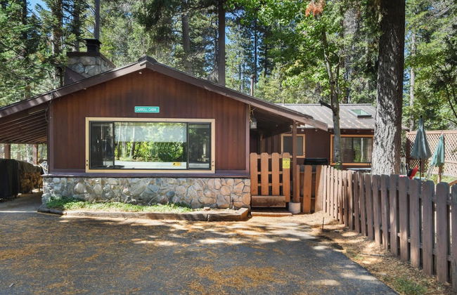 Elm Street Getaway Sleeps 8! - Foto 32