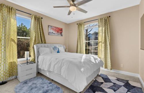 Game Lovers Retreat, spacious 4000 sqft Getaway - Foto 16