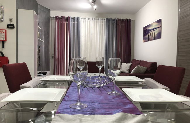 Sea View 2 Bed Apartment Close to Beach - Photo 35