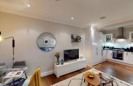 Madison Hill - White Hill House 3 - 1 bedroom flat - Photo 2