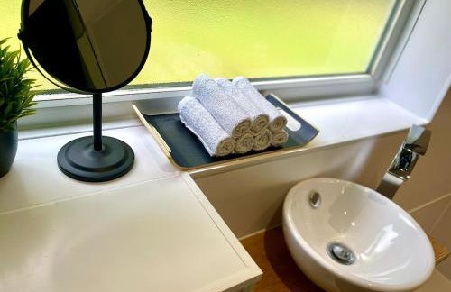 Luxury 2 Bedroom Norfolk Retreat-Private Hot Tub - Foto 22