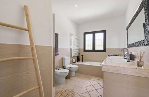 Exclusive villa with private pool & Gibraltar view - Foto 15