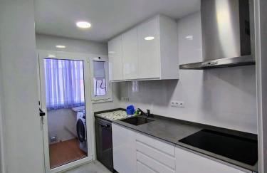 a 100mts playa,dos piscinas, wifi, luminoso - Foto 7