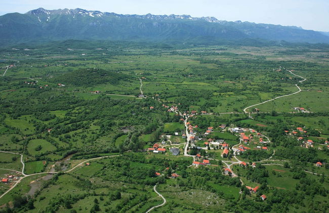 Quiet Country Side Cottage with Private Garden & WiFi near Nature Park Velebit - Foto 18