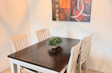 Family Home, Near Disney-Private pool, Spacious 3BR Retreat - Foto 10