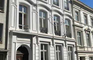 Helle Altbauwohnung mit Balkon im Briller Viertel - Foto 25