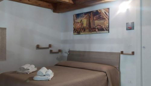BHH Appartamento Signorini Bologna -wwwbolognaholidayhomecom- Parcheggio Riservato e Giardino - Holiday House Bologna Garden Parking - Foto 5, towels