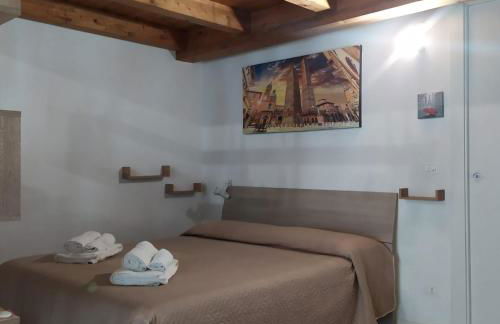 BHH Appartamento Signorini Bologna -wwwbolognaholidayhomecom- Parcheggio Riservato e Giardino - Holiday House Bologna Garden Parking - Foto 5