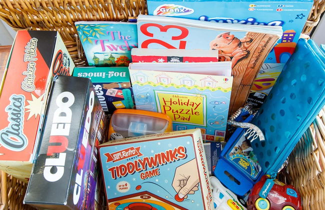 Bright Modern 4 br House 100 Metres From Beach - Photo 16