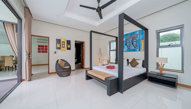 Villa Talosy with Salt Pool near NaiHarn - Foto 4, Habitación