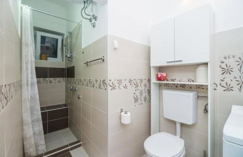 Friendly Apartments - Photo 13