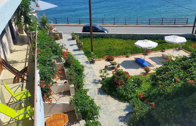 SEAesta Beach Studios - Photo 33