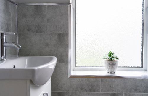 Hawthorn House-Sleeps 4-Pet friendly-Parking - Foto 13