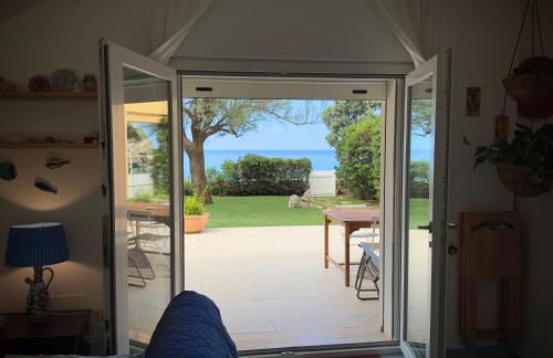 Seaside Villa with private garden - Foto 22