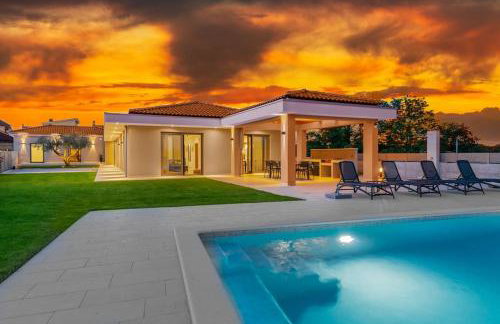 Villa Rhea, Marčana - Foto 1