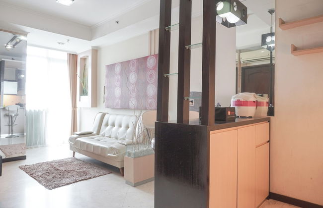 Elegant and Comfy 1BR with Extra Room Apartment at Bellagio Residence - Foto 24