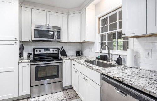 Pet Friendly Cozy 3BR - Foto 3