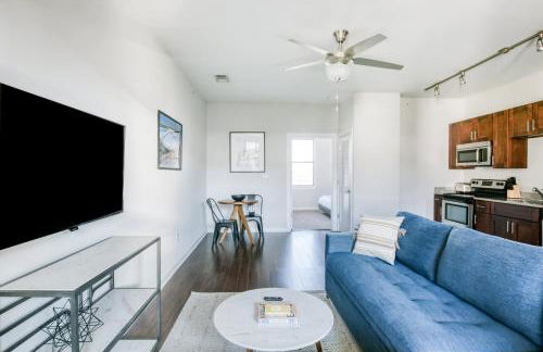 CozySuites Music Row Refined 1BR with free parking - Foto 7