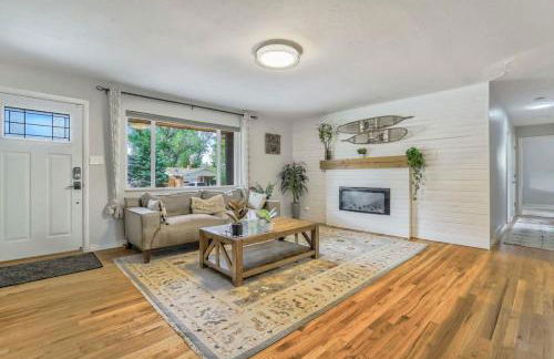 Family Oasis Offices Home Gym Fenced Yard - Foto 7