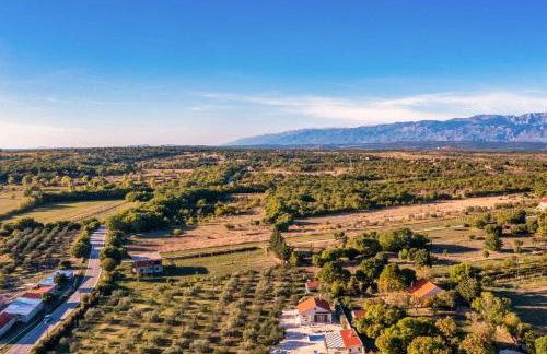 Villa Oliveto with pool - Photo 40