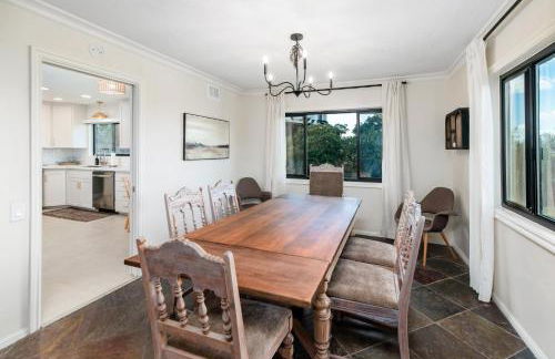 5BR Oasis with Pool, Arcade, Sauna - Photo 17