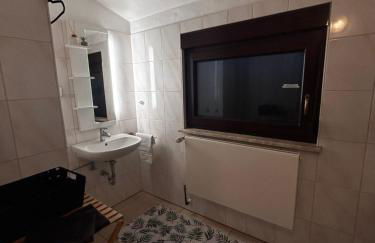 Zentral und sehr Gemütlich - Foto 13