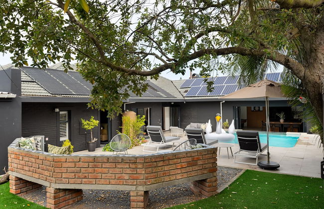 Luxury Oasis, Lifestyle Villa, Pool & Gym - Photo 45