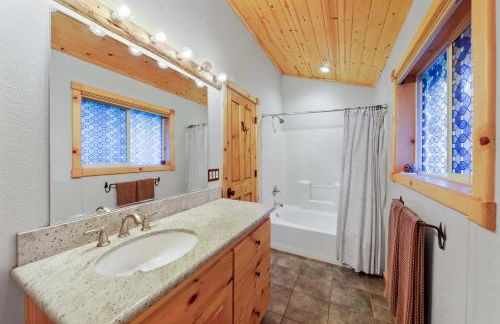 Alpine Gem Near Homewood Mountain! - Foto 25