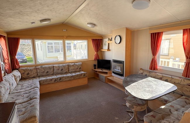 3 Bed Caravan - Side Gated Decking, Wifi, Pets - Foto 10