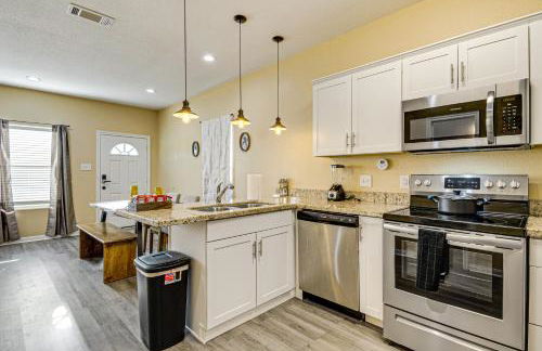 Pet-Friendly Home 2 Miles to Lake Conroe! - Photo 8