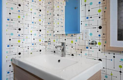 The Pink Lights Private Pool Club by Navigate Stays - Foto 26