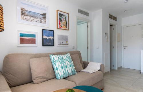 Sunny apartment 1B with balcony & pool in canyamel - Photo 11