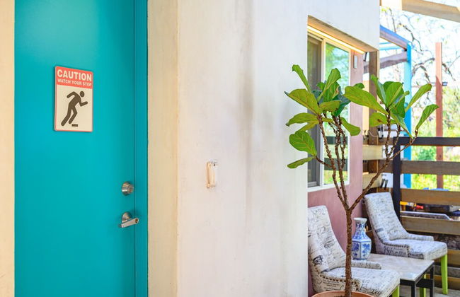 Scenic Retreat With Deck Stunning Views in LA - Foto 44