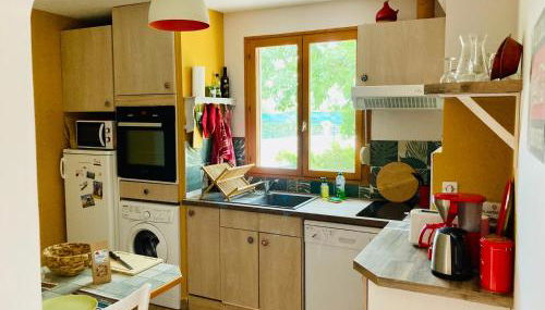 SOUS UN OLIVIER Gîte Le Mûrier, au calme avec climatisation et piscine - Foto 2