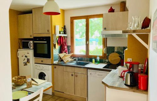 SOUS UN OLIVIER Gîte Le Mûrier, au calme avec climatisation et piscine - Foto 2