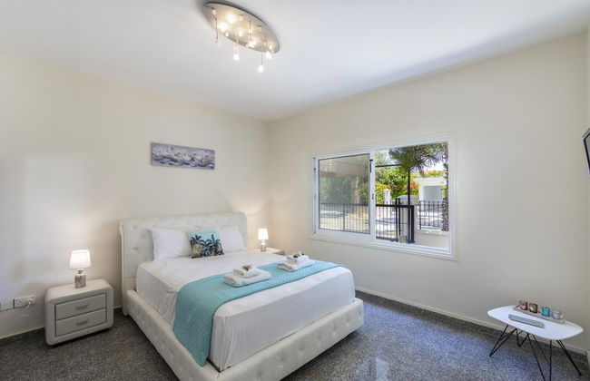 Meneou Seaside Mansion 7 - Foto 45