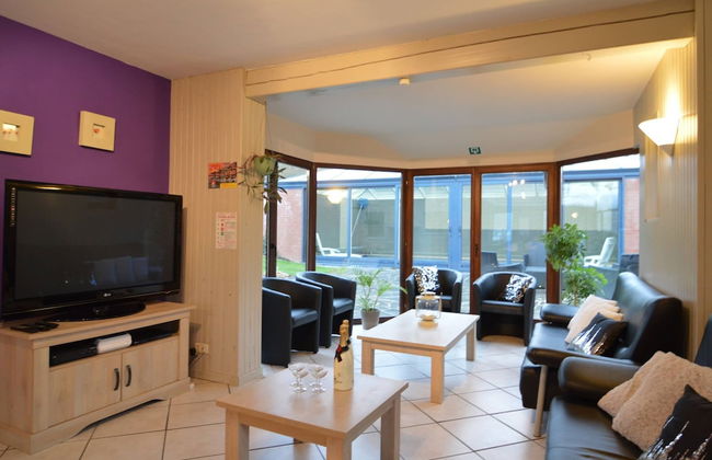 Holiday Home in Waimes With Pool & Sauna - Foto 16