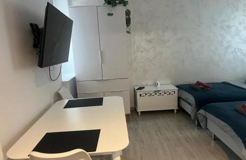 Lęborska Garsoniera - Foto 4