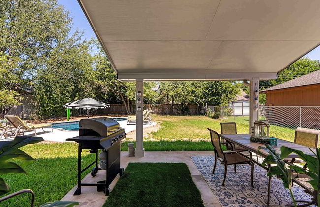 Fun 6BR Home with Private Theater & Pool - Photo 22