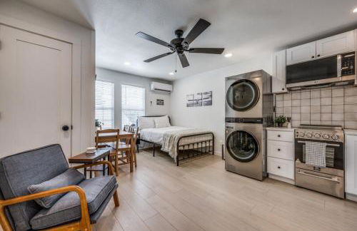 The Vanderbilt Mansion Apt 8 Near Downtown & TWU - Foto 1