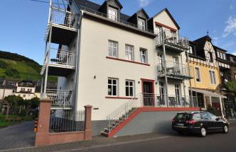 Apartments / Ferienwohnungen Moseluferstrasse - Photo 1